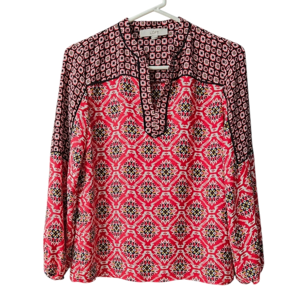 LOFT Women's Blouse Split Neck Mixed Print Long Sleeve Size XS Red Black Boho